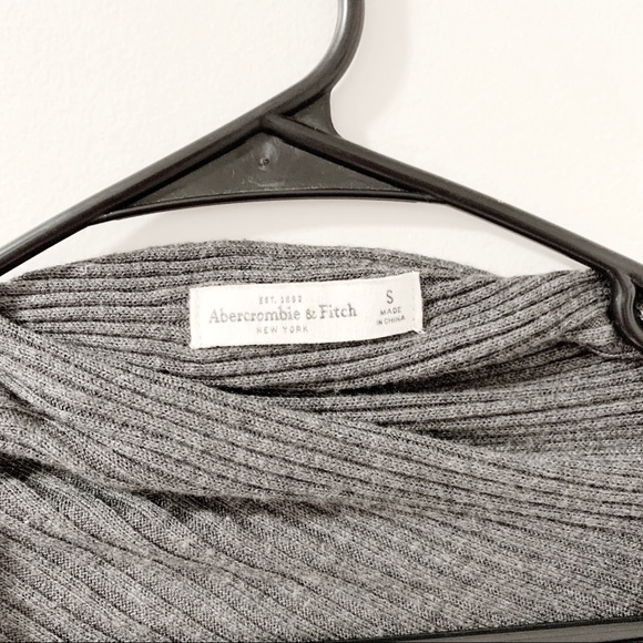 American Eagle Batwing Cardigan - Picture 5 of 5